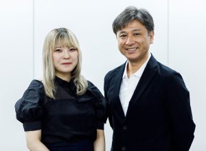 株式会社エー・ティー・エックス　総務経理部長の鈴木さん（写真右）、総務経理部の森下さん（写真左）